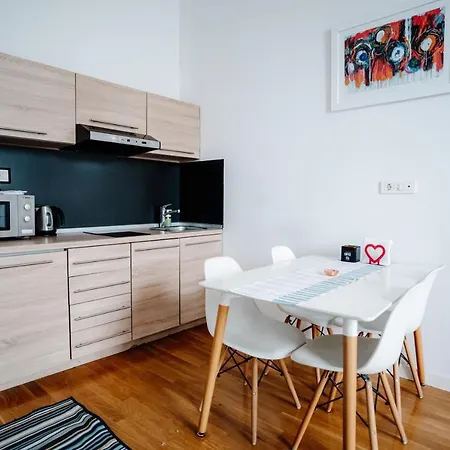 Dta Hebrangova Apartment Zagreb Exterior photo