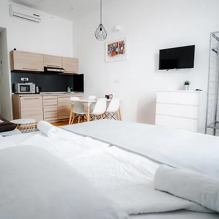Dta Hebrangova Apartment Zagreb Exterior photo